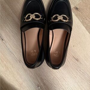 crown & ivy Black Loafers with Gold Chain Accent